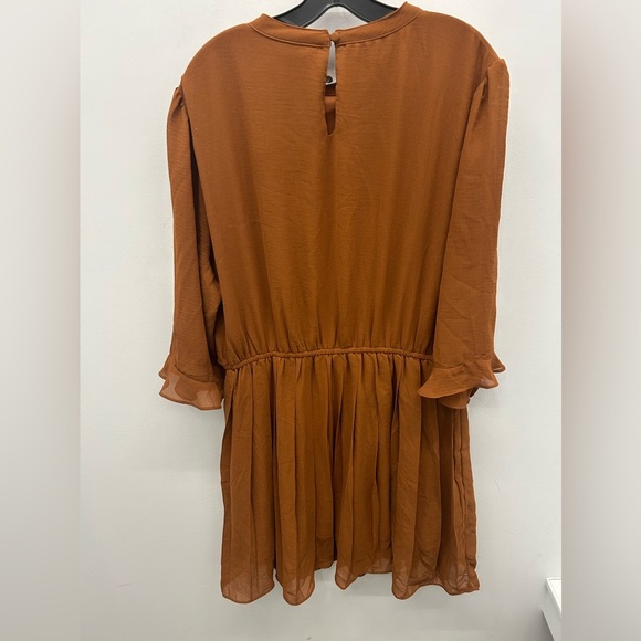 NWT SAVANNA JANE BROWN  EMBROIDERED FLORAL  DRAWSTRING WAIST DRESS, Size 3X - Picture 5 of 6